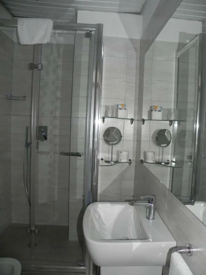 Hotel Helios Santa Margherita Ligure 4*,  Italien